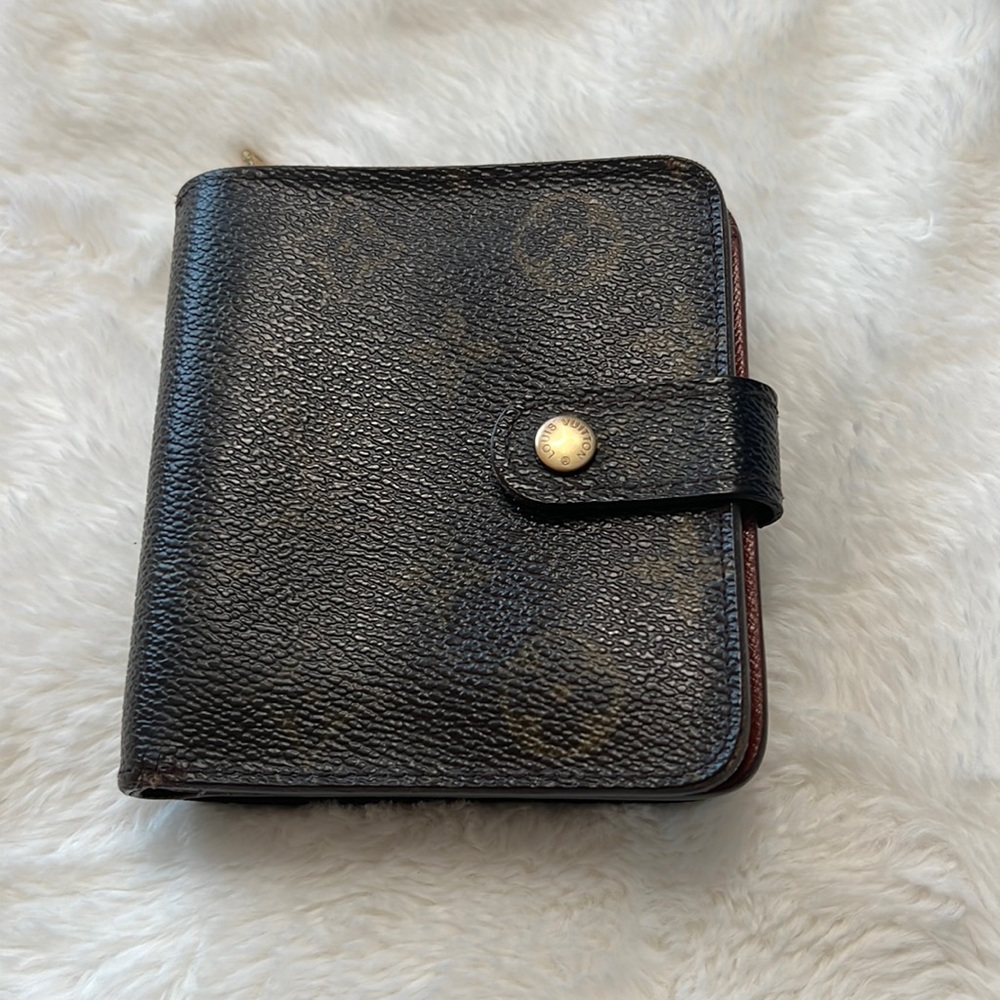 Authentic Louis Vuitton Monogram Compact Zip Bifold Wallet